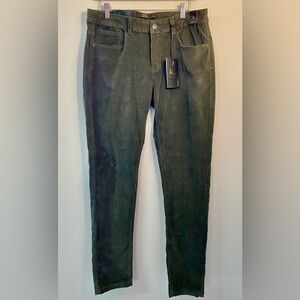 New Dark Green Corduroy Mid Rise Skinny Leg Women’s Plus Pants Size 14